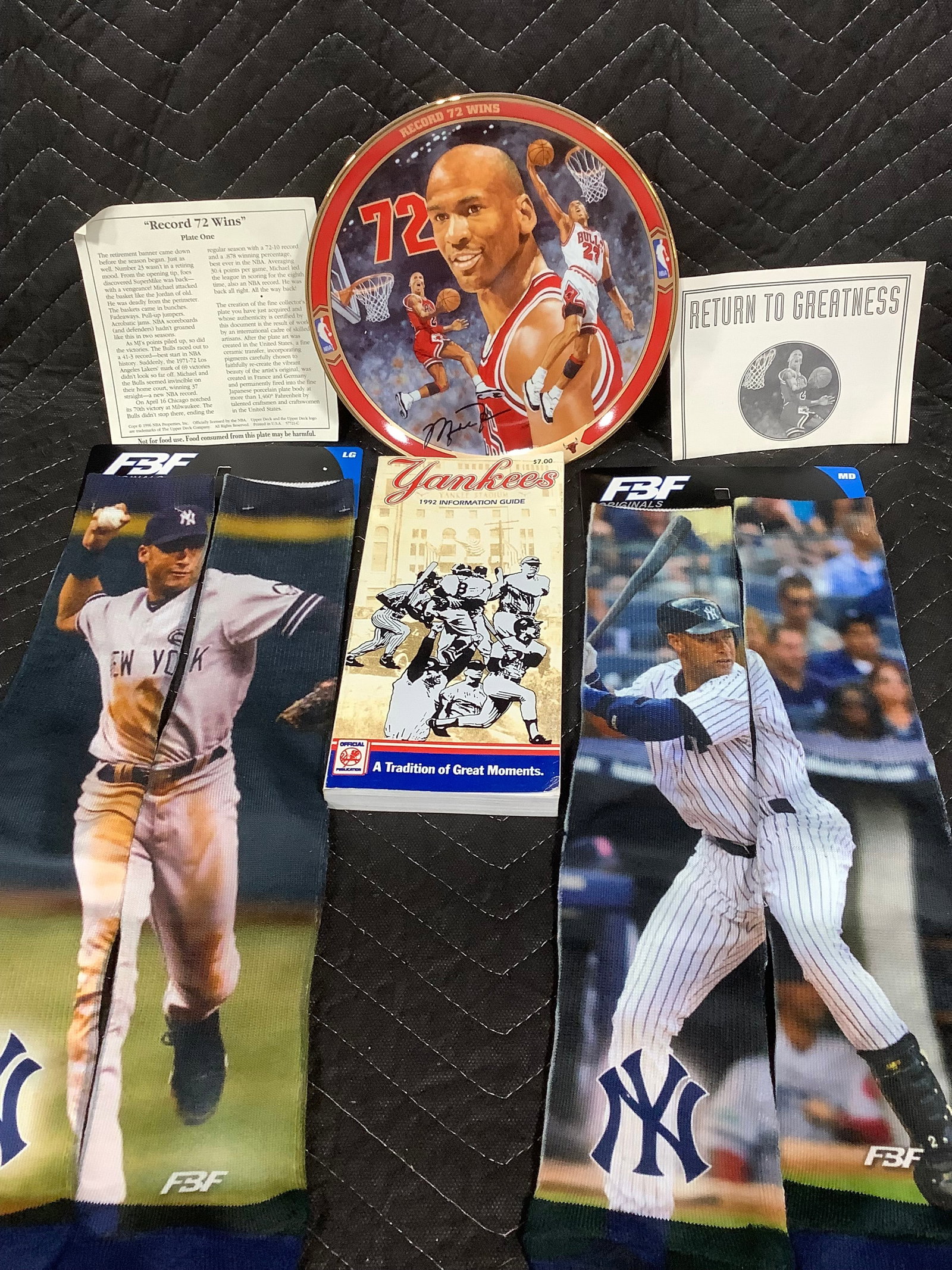 NY Yankees Socks *new*, Decorative Ceramic NBA Plate, and more: NY Yankees Socks *new*, Decorative Ceramic NBA Plate, and more