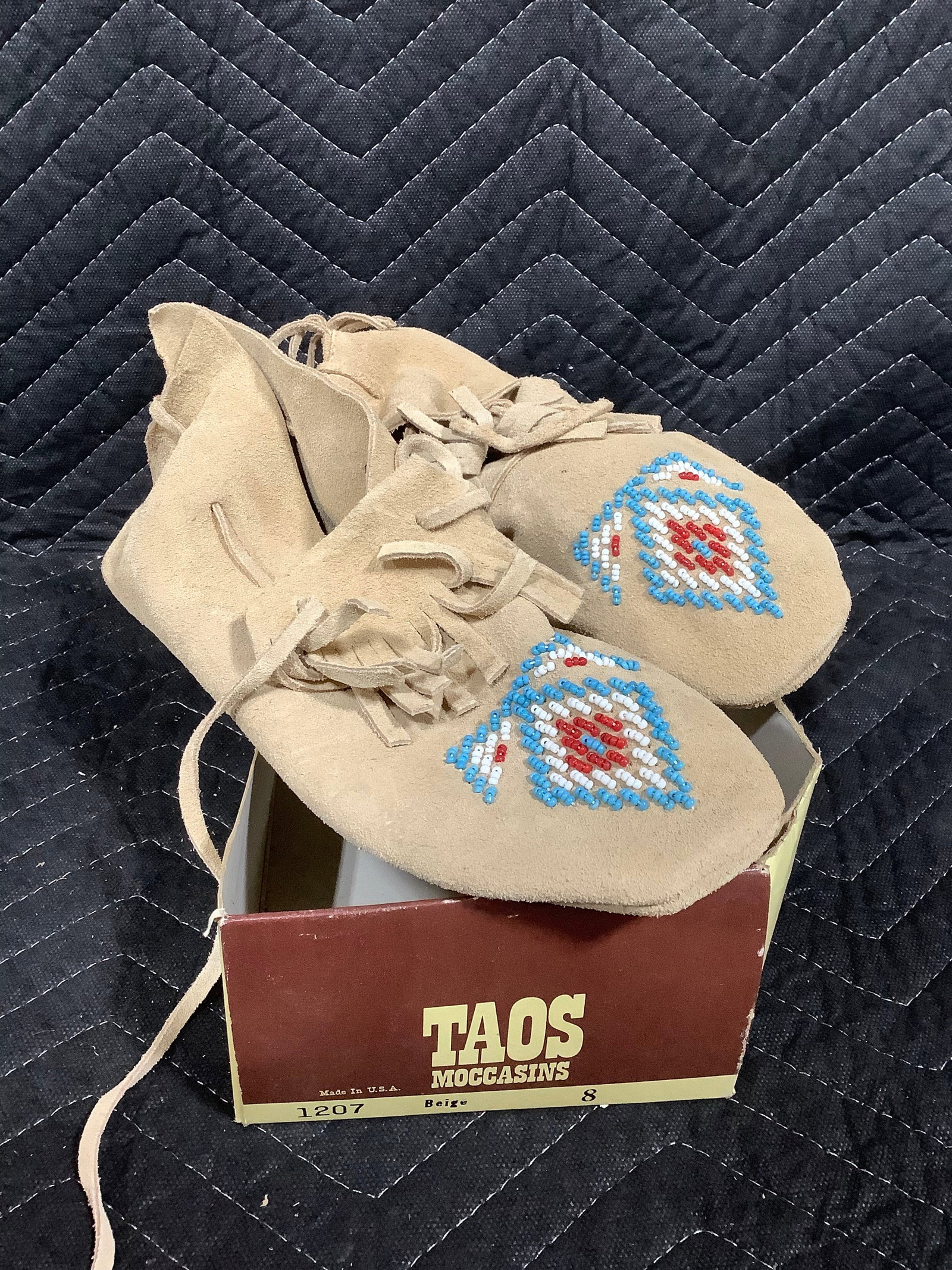 Taos fringe beadwork moccasins(8) (1 of 1)