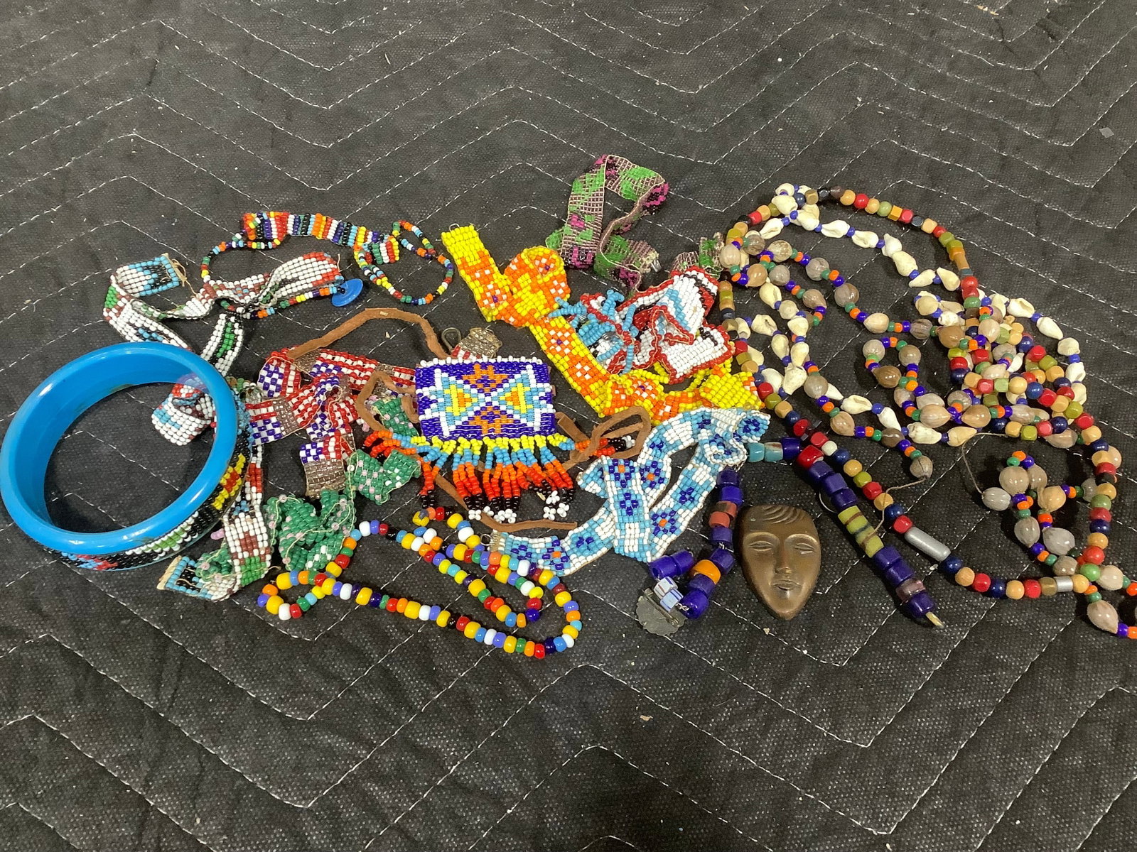 Vintage beaded jewelry (1 of 1)