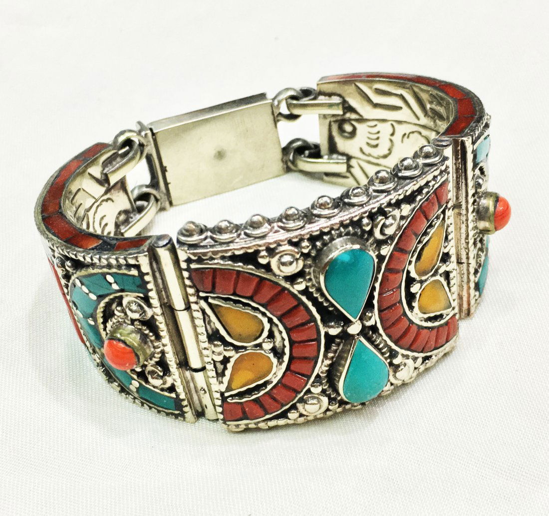 Vintage Handmade Traditional Tibetan Bangle (1 of 2)
