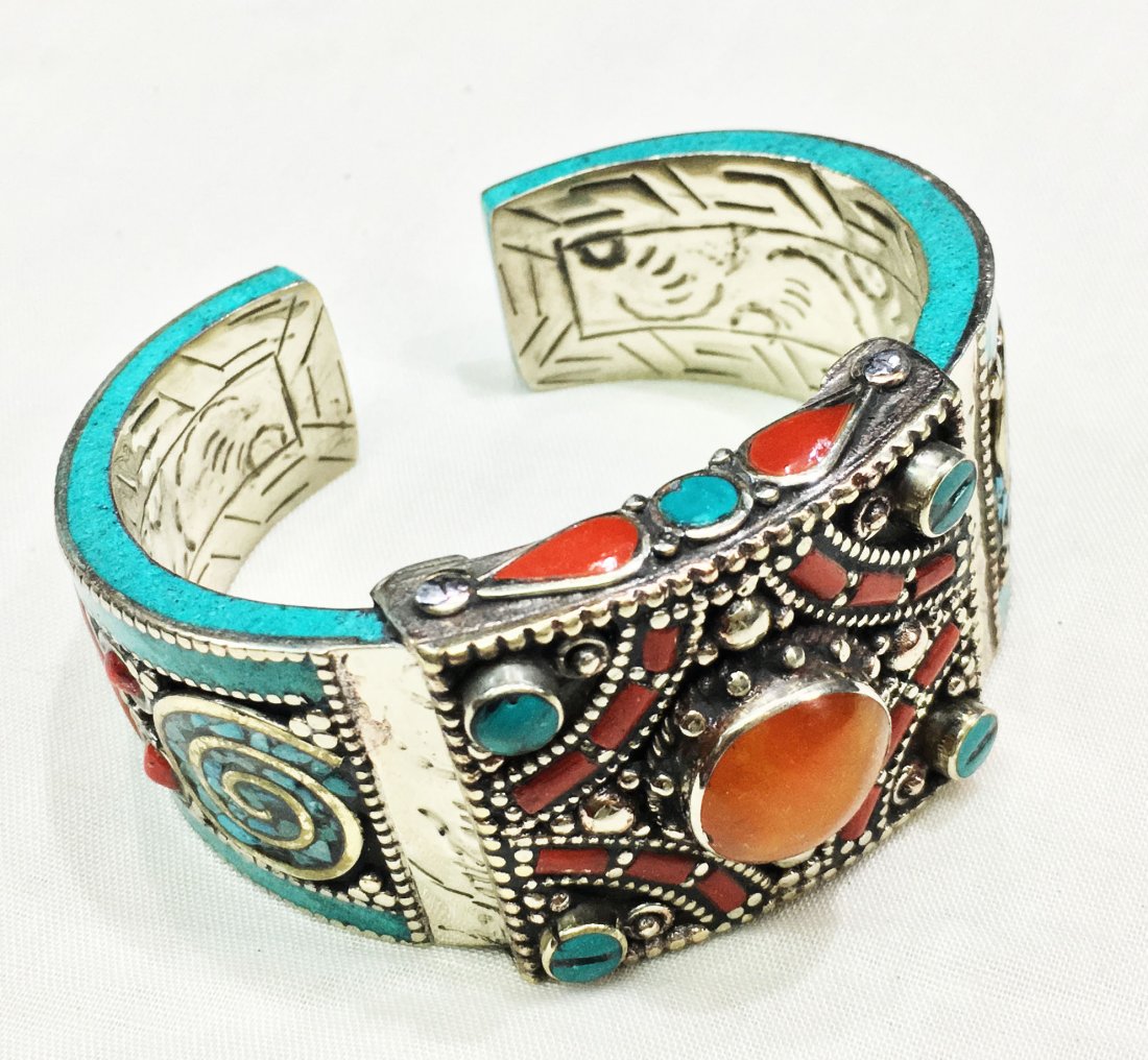Antique Traditional Vintage Choker Bangle: Incredible one of a kind pieces for all occasions. Great for yourself, gifts for friends, or even to sell in your own store!! We are now offering wholesale prices! Item: Antique Tibetan Handnad