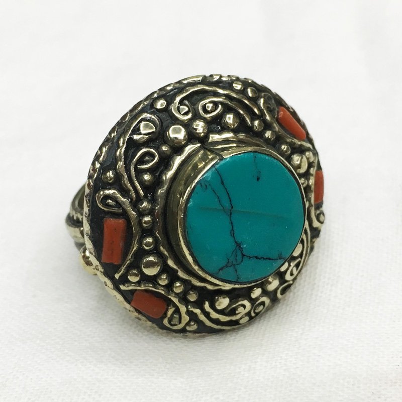 8.5MM Turquoise Tibetan Handmade Choker Ring: Incredible one of a kind pieces for all occasions. Great for yourself, gifts for friends, or even to sell in your own store!! We are now offering wholesale prices! Item: Antique Tibetan Handmad