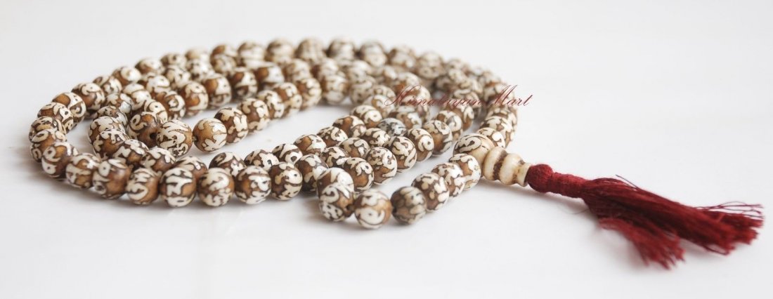 8.5 mm Om Mani Padme Hum Carved Conch Shell 108 Beads (1 of 2)