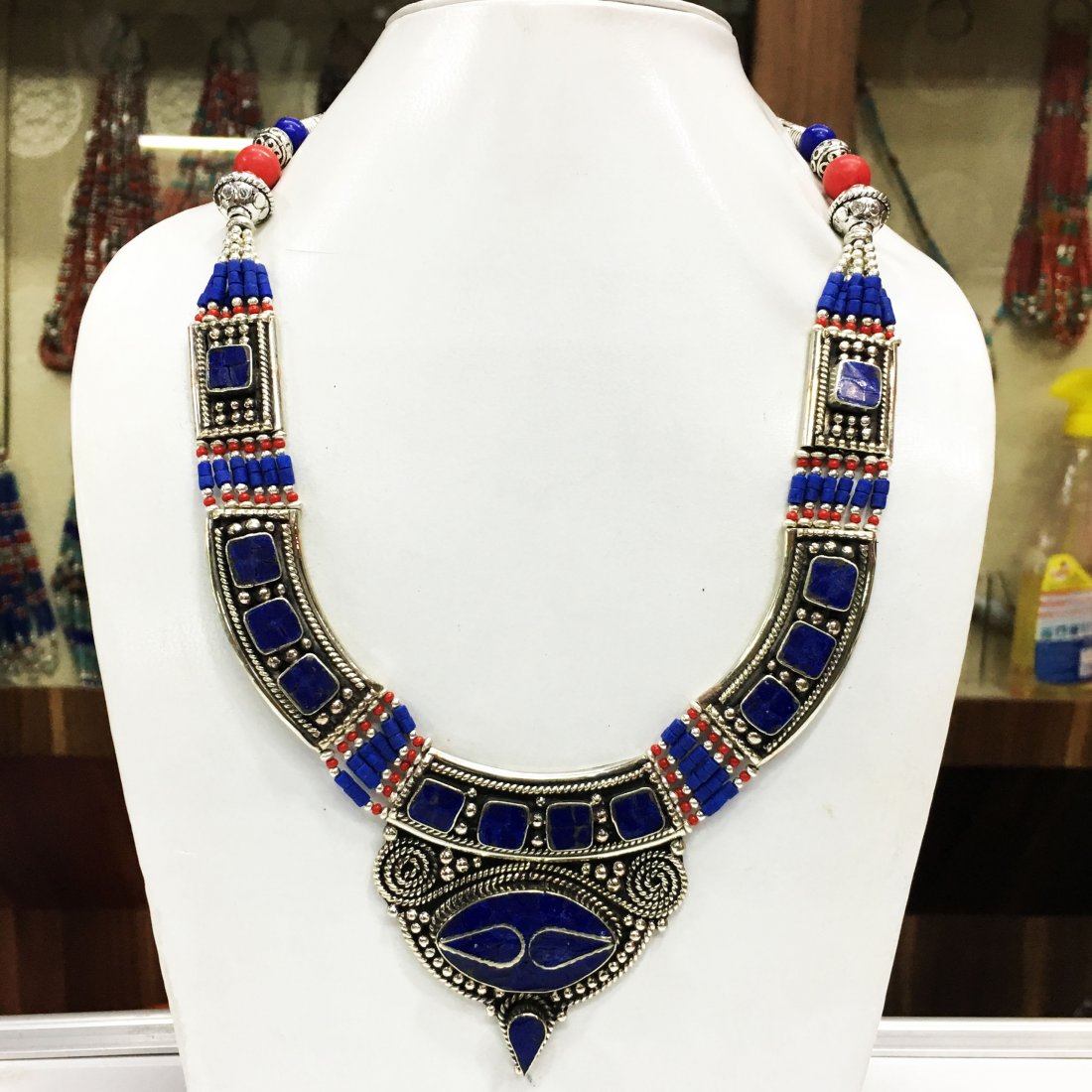 Buddhist Lapis Vintage Tibetan Nepali Necklace: Tibetan Jewelry :- Exquisitely Beautiful & Amazingly affordable. We are an expert in manufacturer & trade and ship (Wholesale & Export) worldwide. Our manufacturing is located in Kathmandu