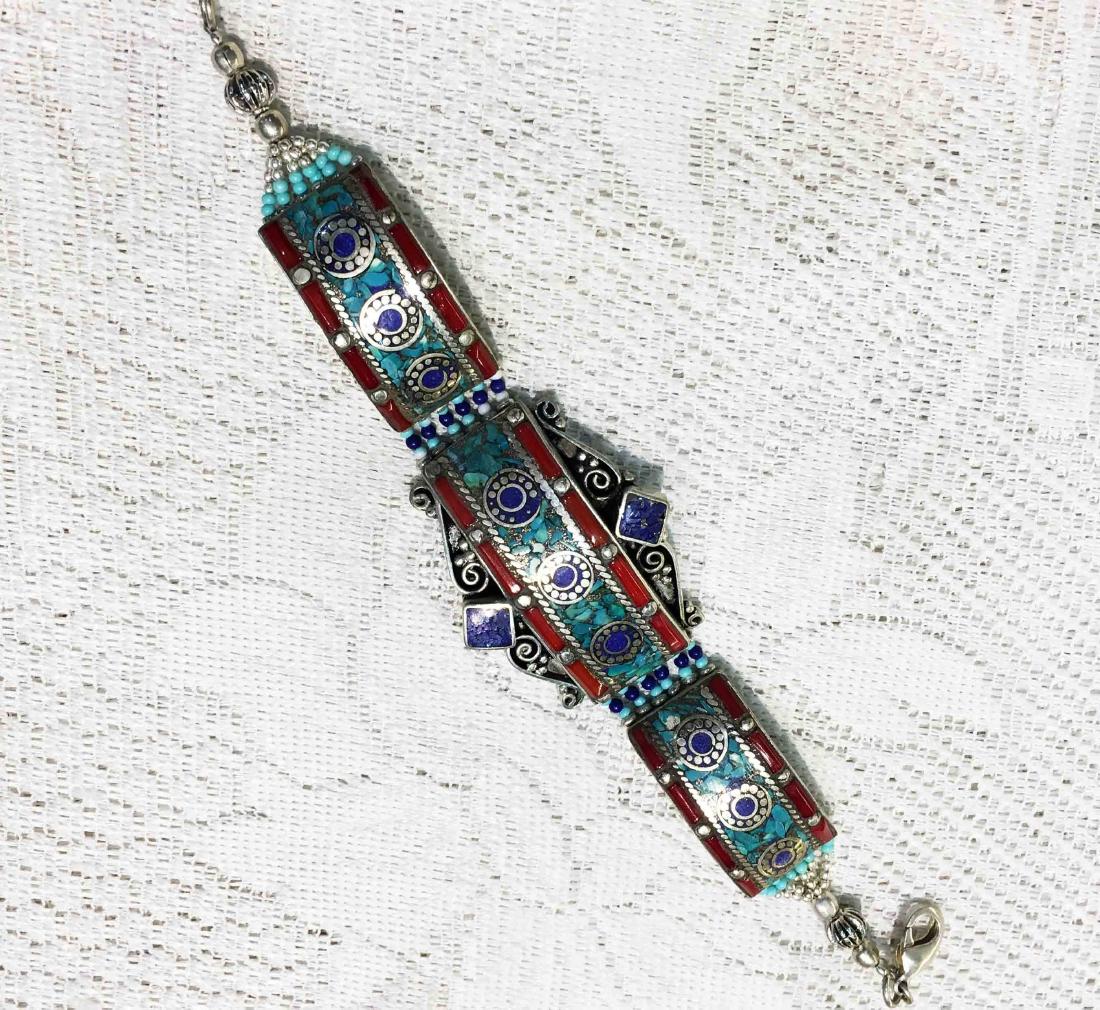 Antique Traditional Vintage Choker Bracelet: Tibetan Jewelry :- Exquisitely Beautiful & Amazingly affordable. We are an expert in manufacturer & trade and ship (Wholesale & Export) worldwide. Our manufacturing is located in Kathmandu