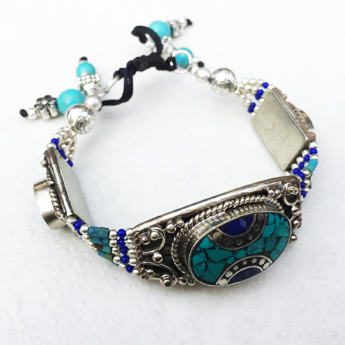 Buddhist Lapis Vintage Tibetan Nepali Bracelet: Tibetan Jewelry :- Exquisitely Beautiful & Amazingly affordable. We are an expert in manufacturer & trade and ship (Wholesale & Export) worldwide. Our manufacturing is located in Kathmandu