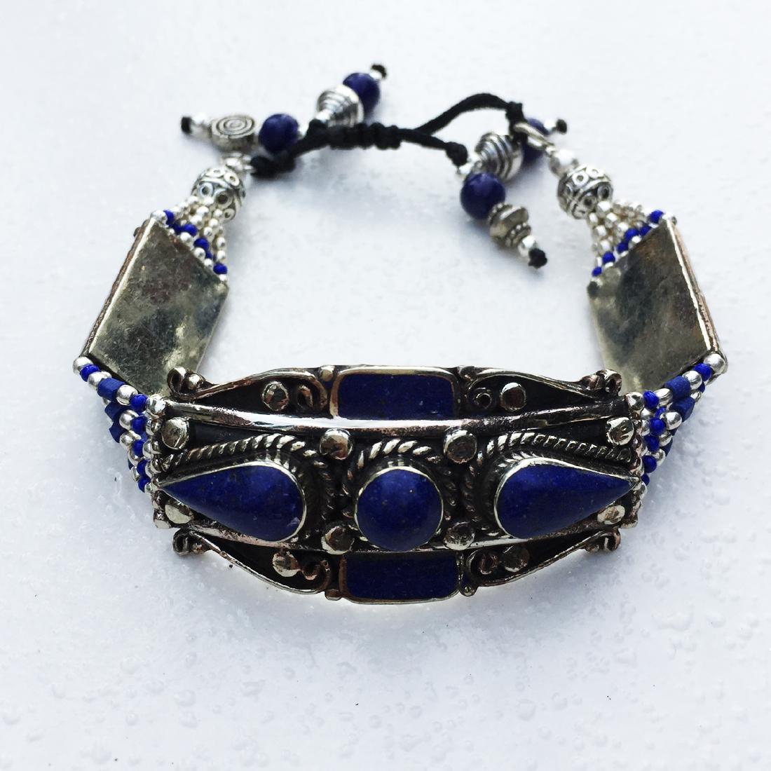 Buddhist Lapis Vintage Tibetan Nepali Bracelet: Tibetan Jewelry :- Exquisitely Beautiful & Amazingly affordable. We are an expert in manufacturer & trade and ship (Wholesale & Export) worldwide. Our manufacturing is located in Kathmandu