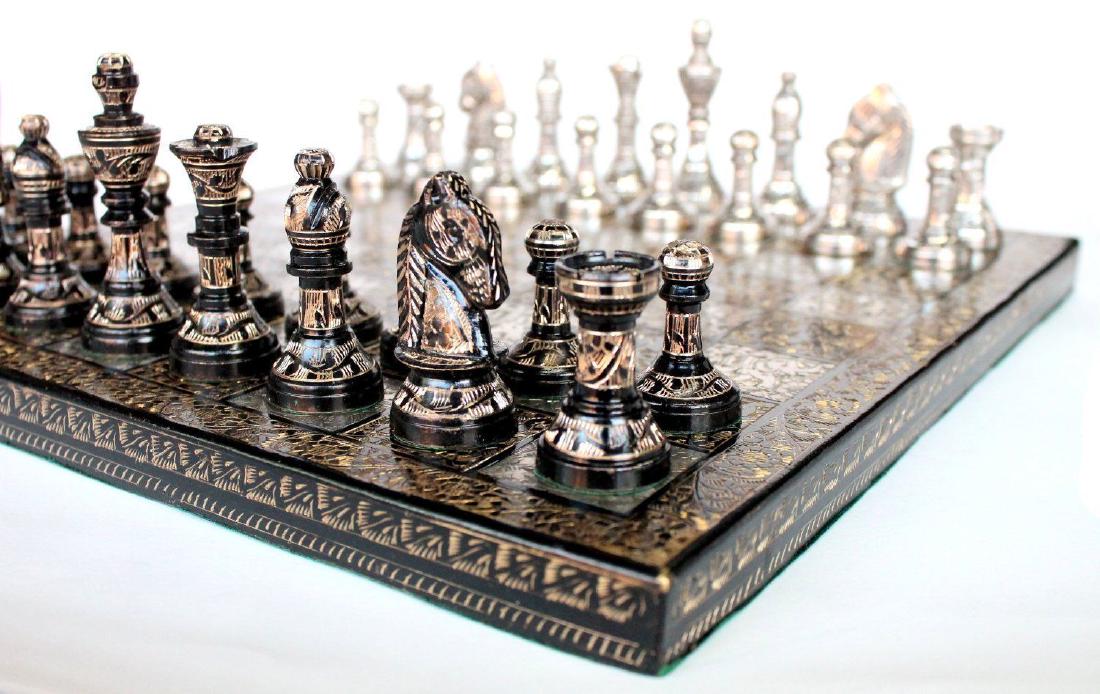 10" x 10" Collectible Premium Indian Brass Made Chess (1 of 6)