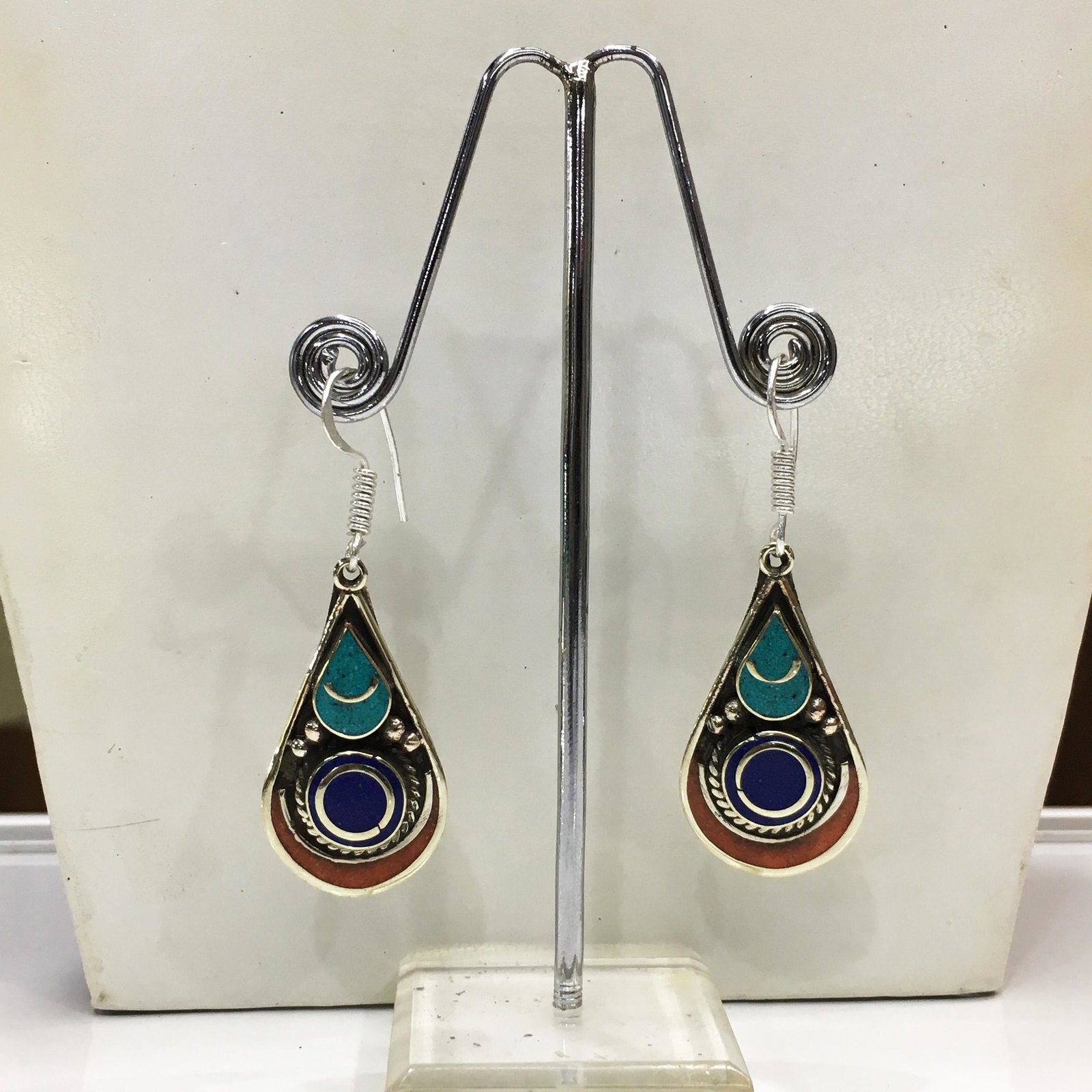 Tibetan Turquoise & Coral Handmade Chokar Earrings: Tibetan Handmade Ethnic Earrings Main Stone: Turquoise, Coral & Lapis Metal: Tibetan Silver Material: Stone Brand: Handmade Style: Bohemian Ethnic Origin: Tibetan Country/Region of Manufacture: Nepal