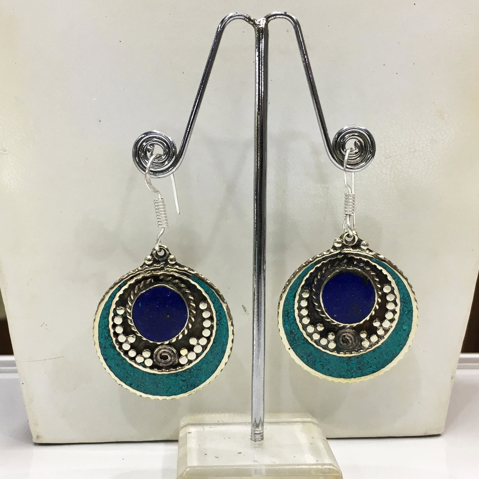 Tibetan Turquoise & Lapis Handmade Boho Earrings: Tibetan Handmade Ethnic Earrings Main Stone: Turquoise, Coral & Lapis Metal: Tibetan Silver Material: Stone Brand: Handmade Style: Bohemian Ethnic Origin: Tibetan Country/Region of Manufacture: Nepal