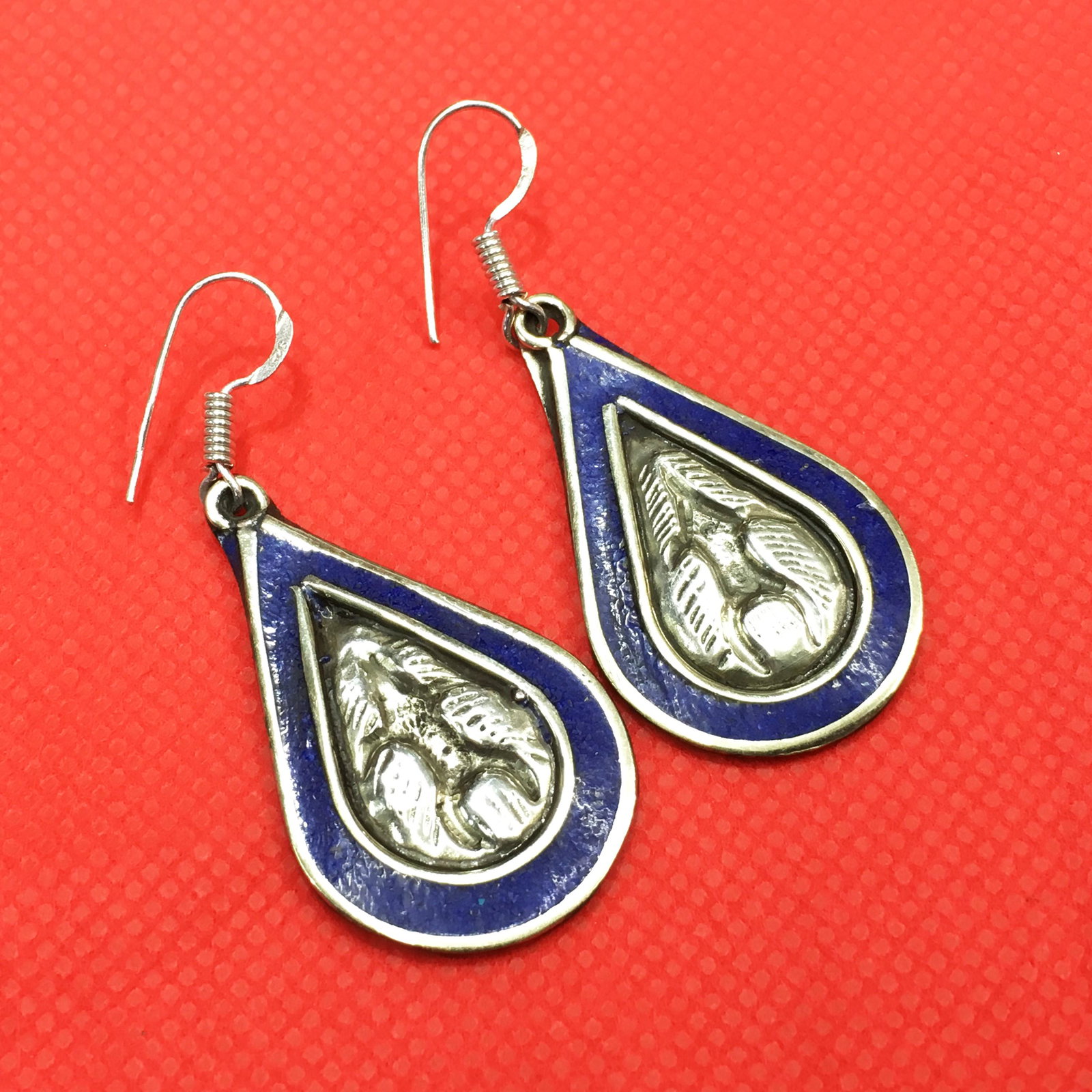 Tibetan Lapis Handmade Ethnic Earrings: Tibetan Handmade Ethnic Earrings Main Stone: Turquoise, Coral & Lapis Metal: Tibetan Silver Material: Stone Brand: Handmade Style: Bohemian Ethnic Origin: Tibetan Country/Region of Manufacture: Nepal