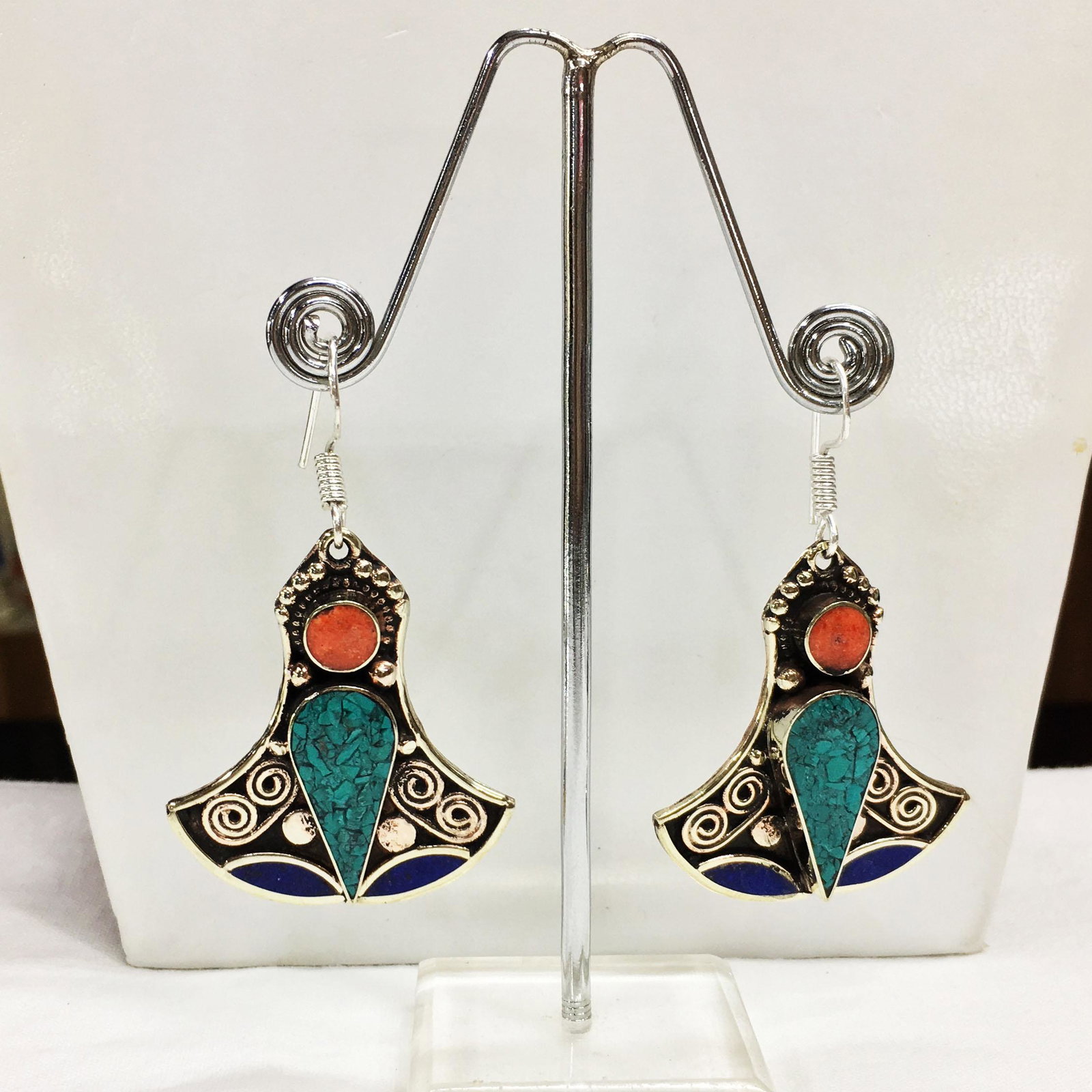 Tibetan Turquoise & Coral Handmade Chokar Earrings: Tibetan Handmade Ethnic EarringsMain Stone: LapisMetal: Tibetan SilverMaterial: StoneBrand: HandmadeStyle: BohemianEthnic Origin: TibetanCountry/Region of Manufacture: Nepal