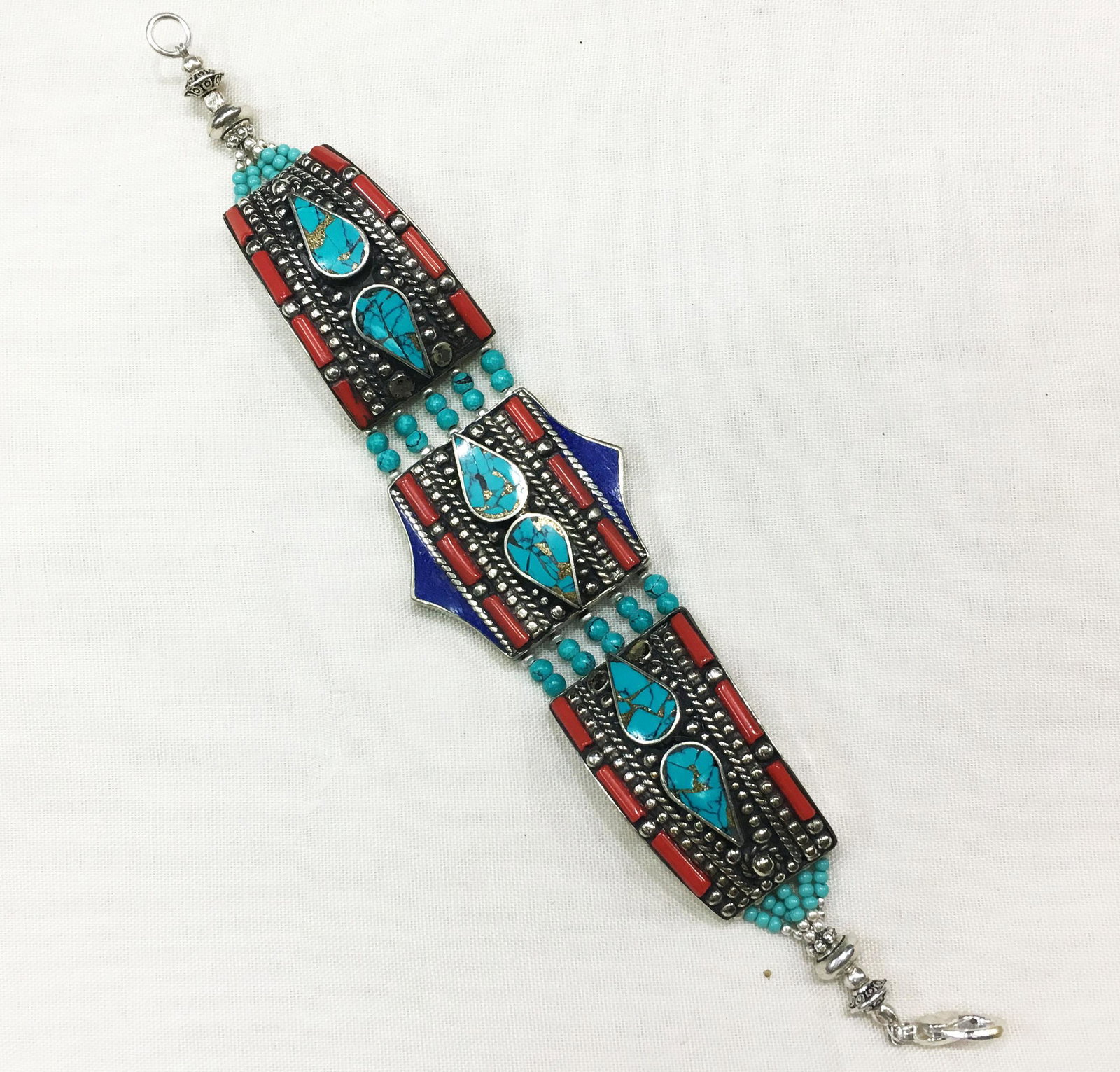 Gypsy Ethnic Antique Choker Handmade Bracelet: TIBETAN TURQUOISE & CORAL HANDMADE BRACELETWeight: 30 Gram ApproxGemstones: Turquoise & Coral, LapisBrand: HandmadeBracelet Length: 6 to 7 InchCountry/Region of Manufacture: Kathmandu/Nepal