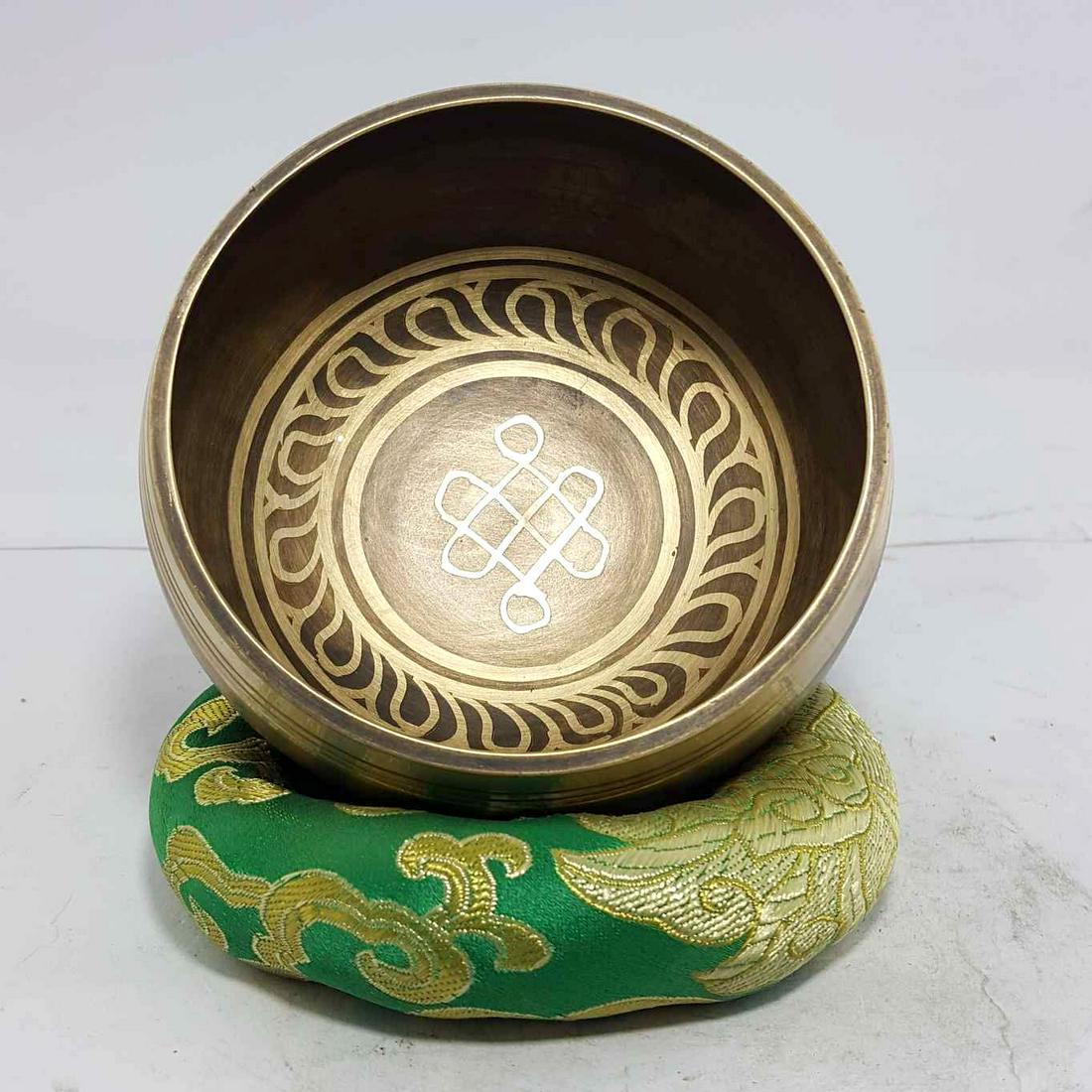 4" Endless Knot Design Singing Bowls - Brass (1 of 3)