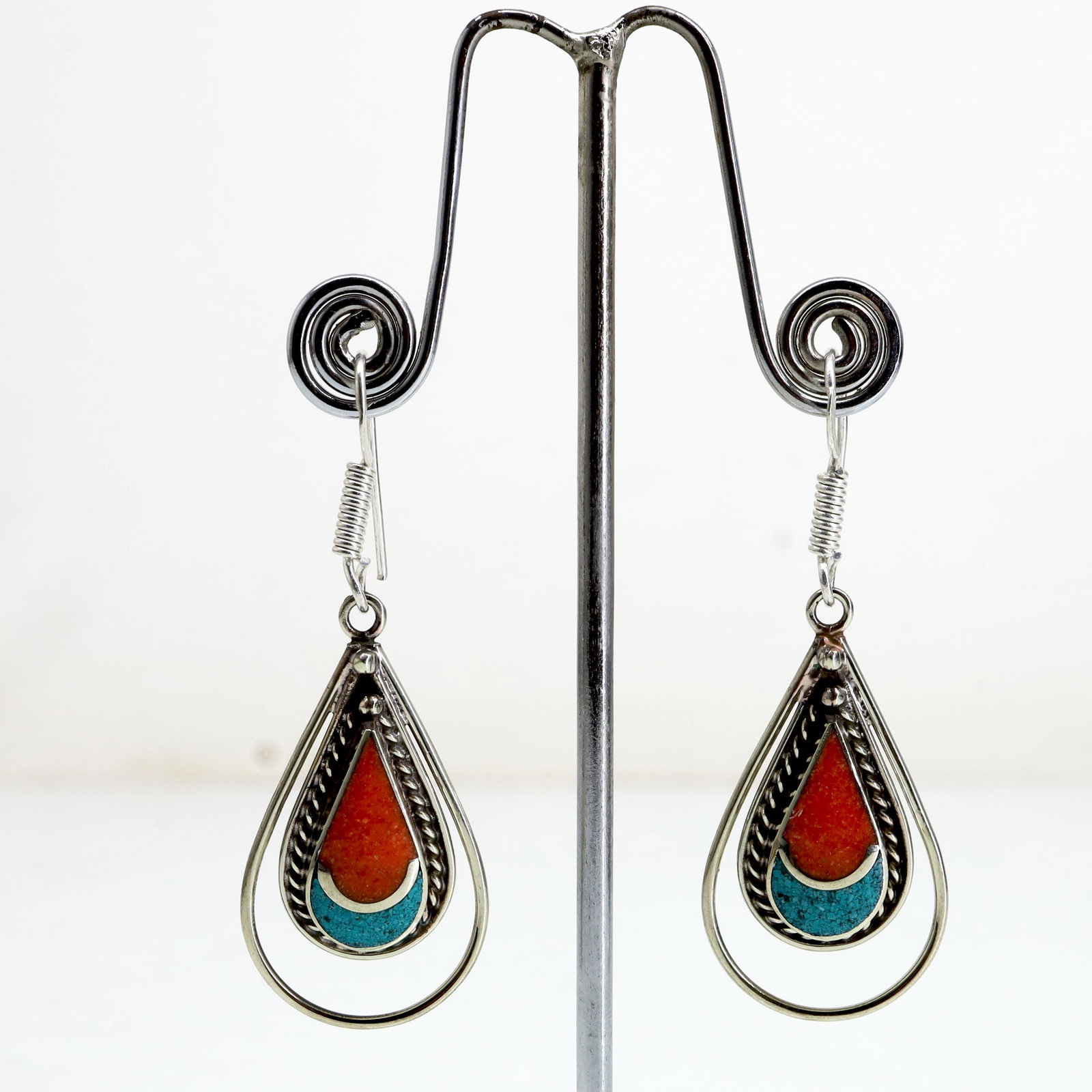 New Arrival - Turquoise & Coral Tibetan Earring: Tibetan Handmade Ethnic EarringsMain Stone: Turquoise, Coral & LapisMetal: Tibetan SilverMaterial: StoneBrand: HandmadeStyle: BohemianEthnic Origin: TibetanCountry/Region of Manufacture: Nepal