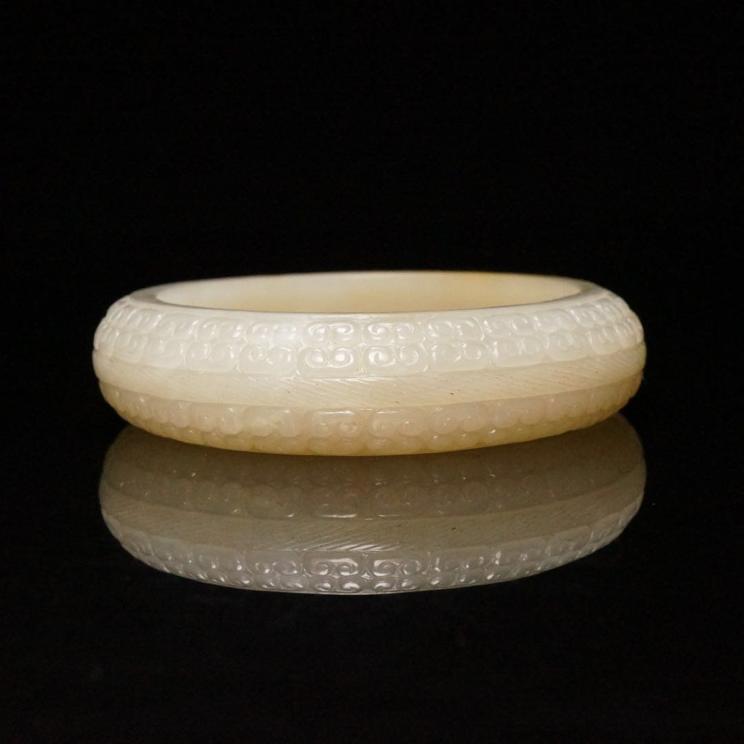 Chinese Hetian Jade Bangle Bracelet (1 of 7)