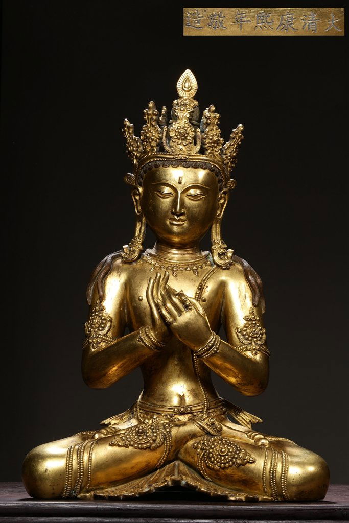 Chinese Qing Dynasty Gilt Bronze  White Tara (1 of 8)