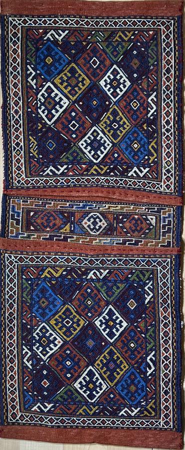 Qashqai Nomadic Vintage Saddle (1 of 3)