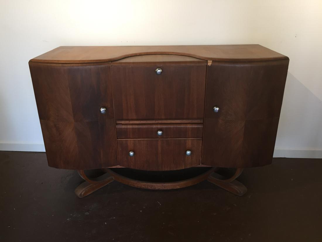 Mid-Century Art-Deco Cocktail Bar (1 of 10)
