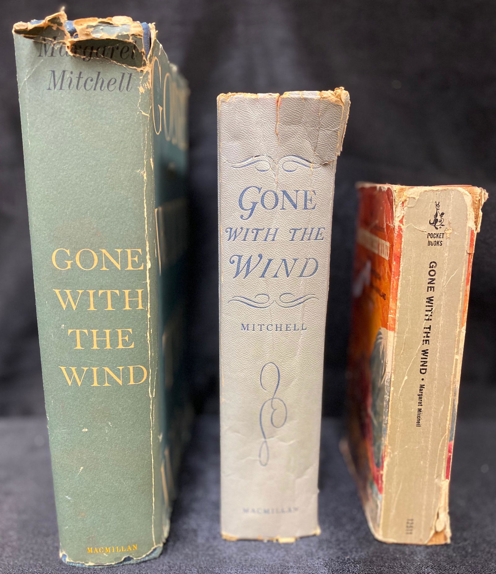 Margaret Mitchell - Gone with the Wind Set of 3 Books: Margaret Mitchell - Gone with the Wind Set of 3 Books | 1936 Hardback | 1969 Deluxe Edition | 1967 Pocket Book Edition