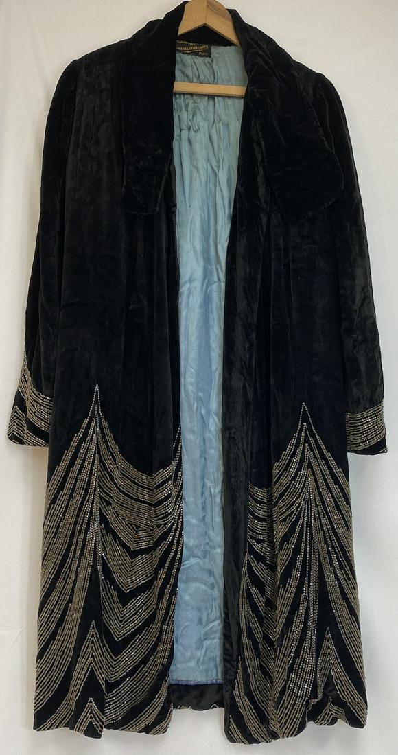 Ladies Paris Rue Delapaix Robe Vintage 1890: Ladies Paris France Rue Delapaix Gown - Robe Vintage 1890's | The Lindner Co. Cleveland | 44 1/2" Long - Shoulders 17 1/2" Wide - Arm 24" Long