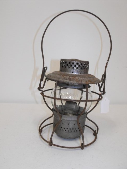 AT & SF Railway Railroad Lantern Etched Globe (1 of 4)