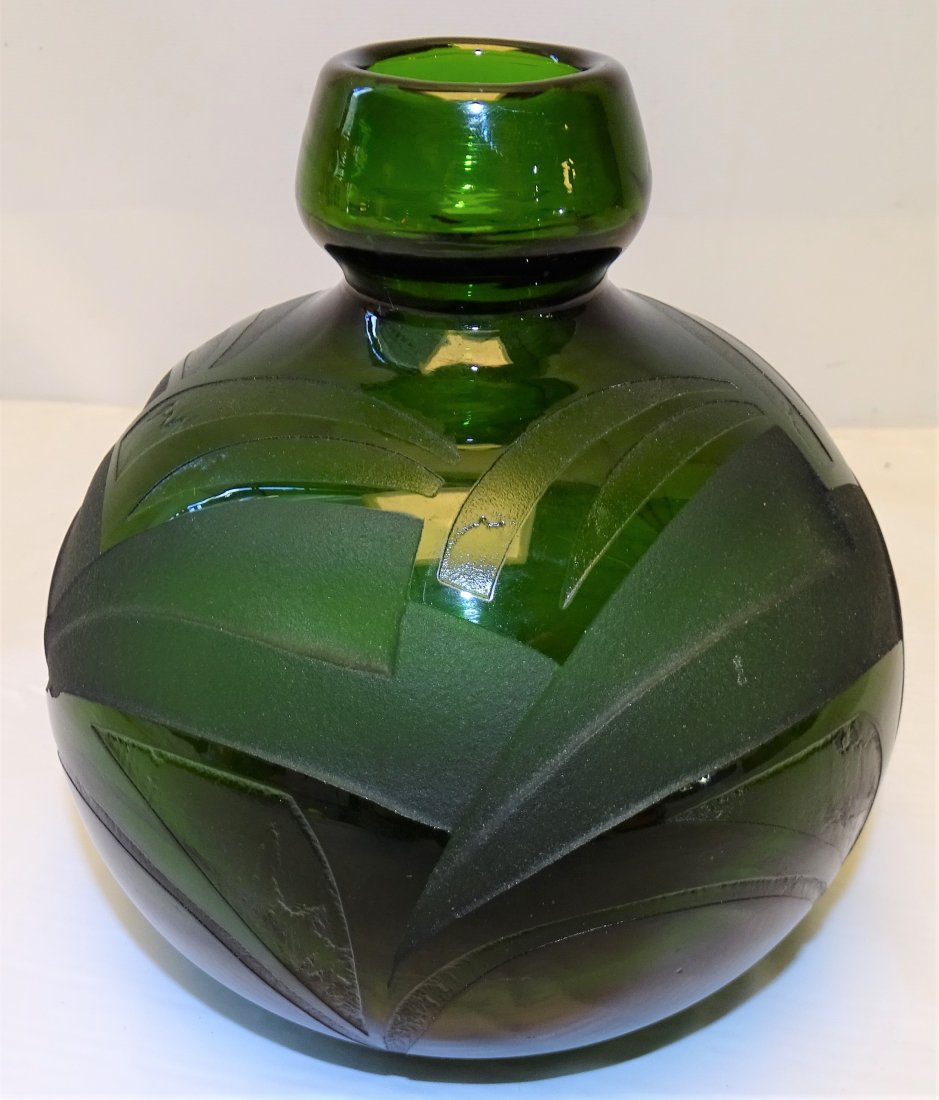 Nice Legras Emerald Green Art Deco Glass Vase (1 of 6)