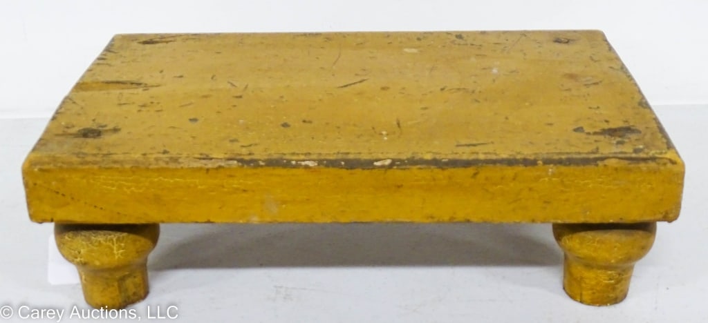 PRIMATIVE PLANK STOOL SQUARE NAIL TURNED LEGS (1 of 5)