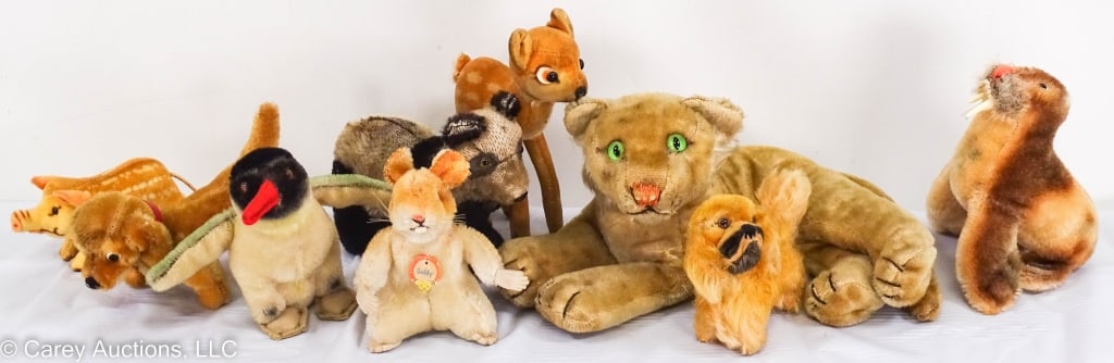 9 ASST VINTAGE MOHAIR STEIFF ANIMALS (1 of 9)
