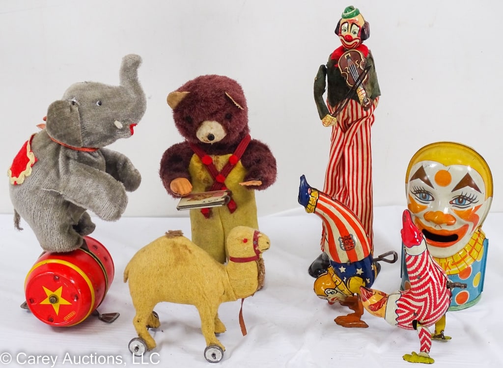 7 TIN LITHO CIRCUS TOYS INCL CLOWN & ELEPHANT (1 of 17)