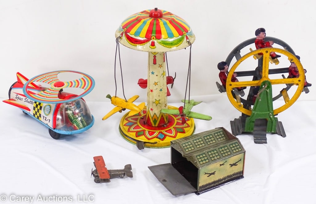 TIN TOYS INCLUDING PLANE CAROUSEL FRICTION SHUTTLE (1 of 16)