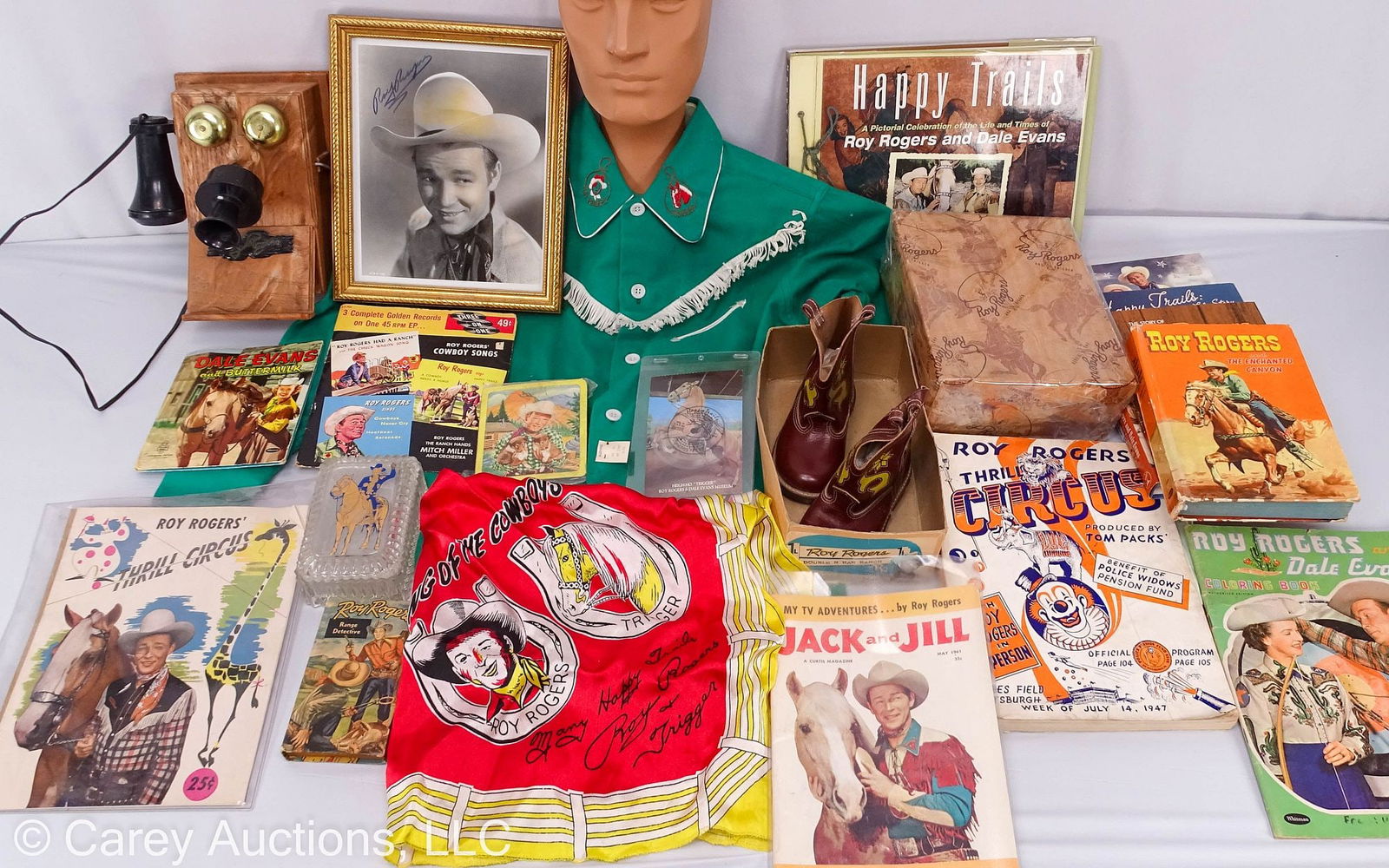 21 ASSORTED ROY ROGERS COLLECTIBLES (1 of 6)