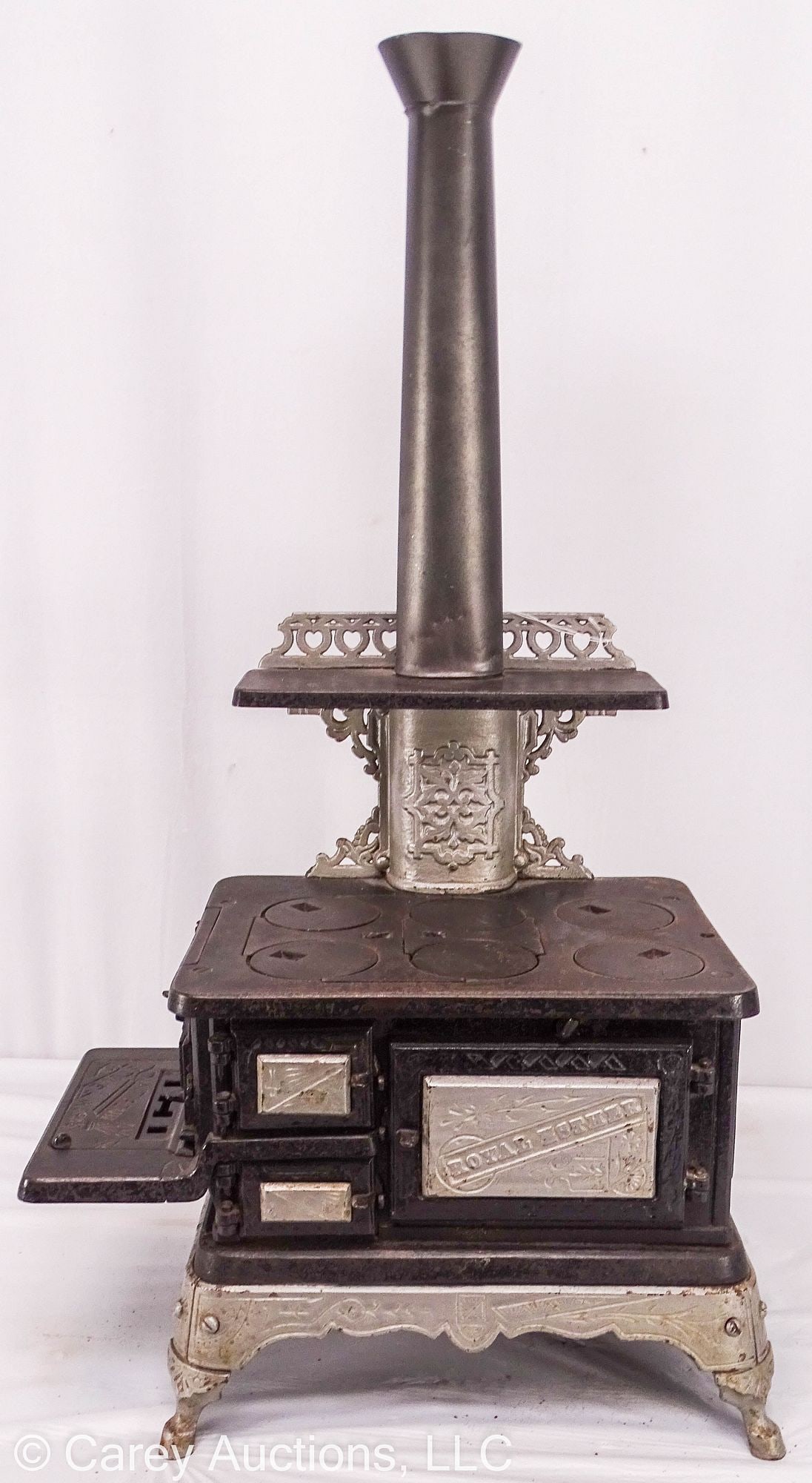 MT PENN STOVE WORKS ROYAL ESTER TOY STOVE (1 of 10)