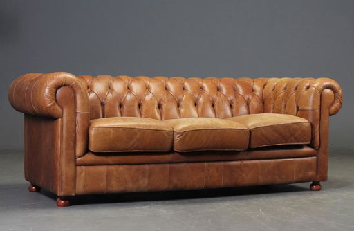 Vintage Distressed Chesterfield Brown Leather Sofa Vintage Distressed Chesterfield Brown Leather Sofa