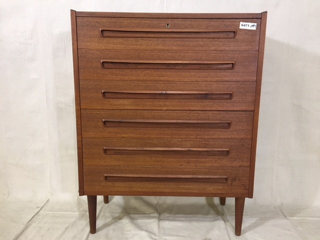 DANISH TEAK 6 DRAWER CHEST (1 of 3)