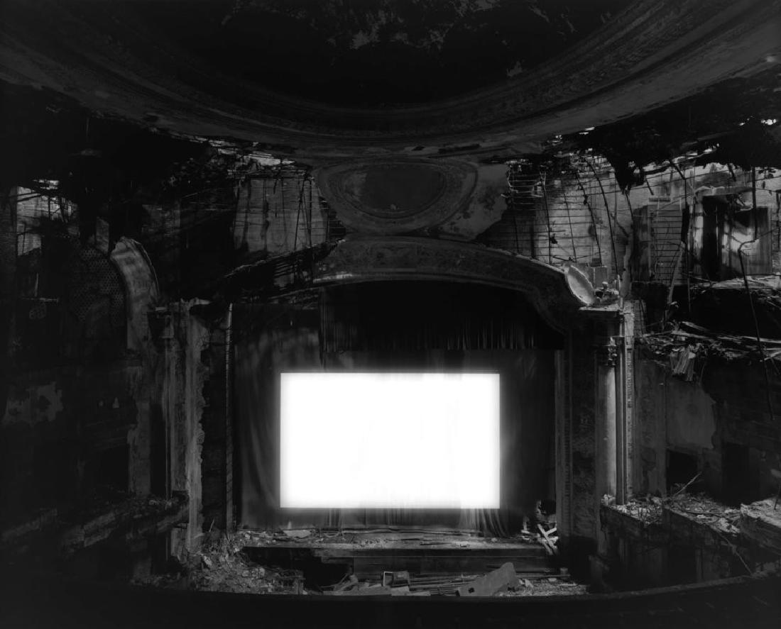 Paramount Theatre, Newark, 2015 - Hiroshi Sugimoto (1 of 4)
