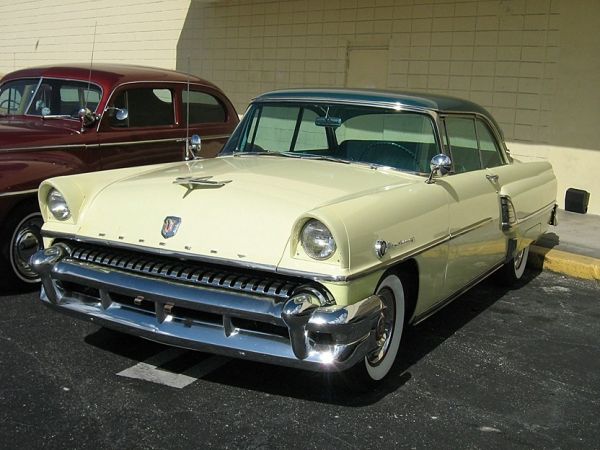1955 Mercury 2 Door Yellow - 6