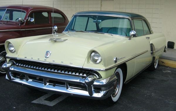 1955 Mercury 2 Door Yellow - 8