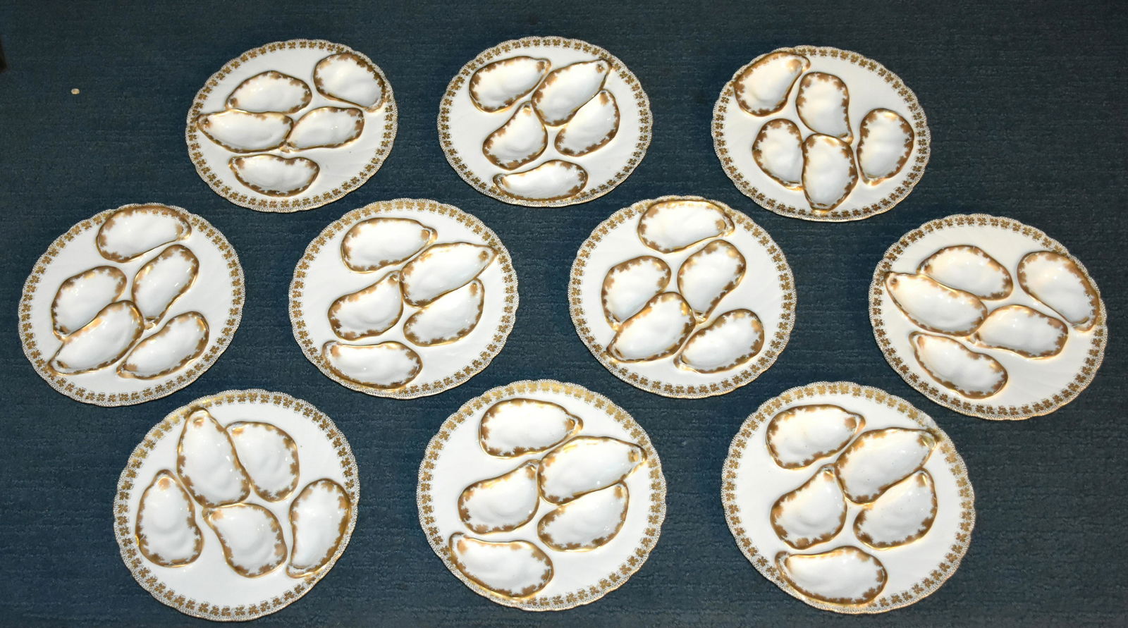 Set of ten Limoge oyster plates, Haviland and Co. (1 of 4)