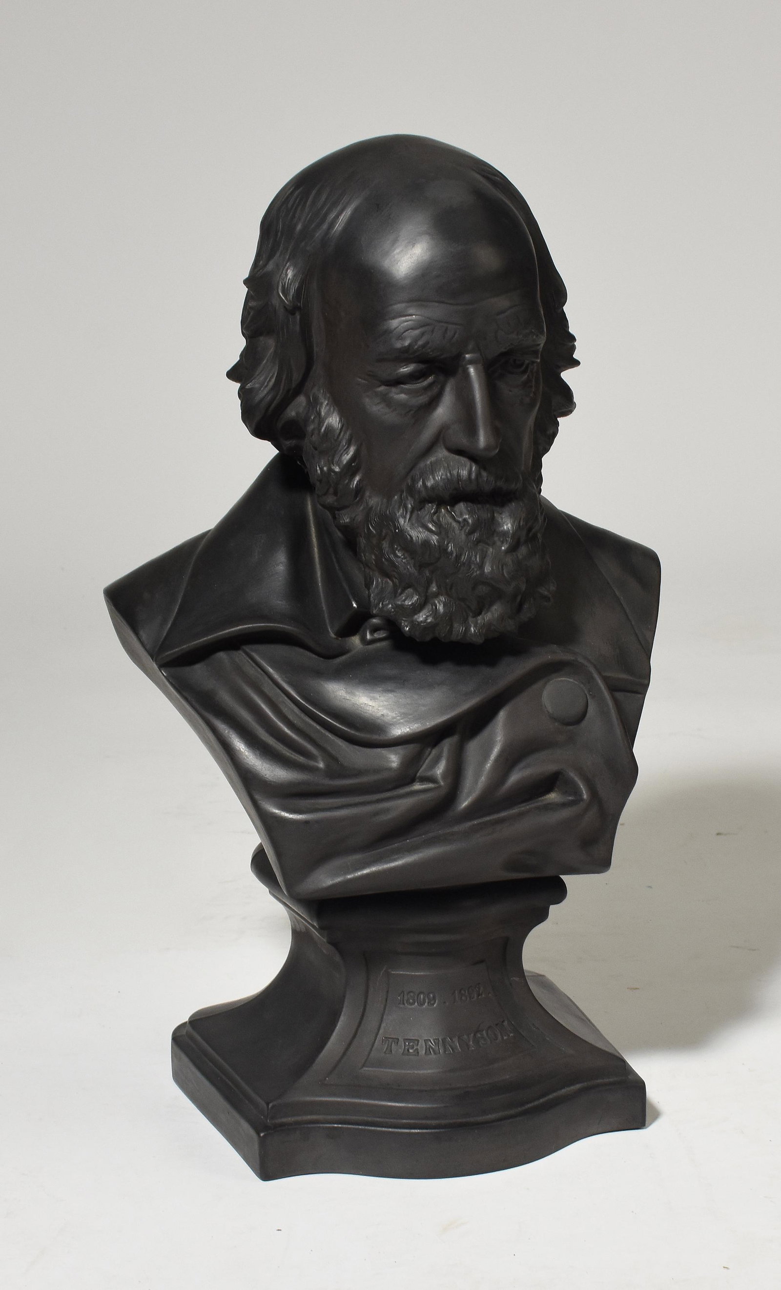 Wedgwood black basalt bust of Tennyson: Wedgwood black basalt bust of Tennyson, "Wedgwood" stamped underneath, 19"H.