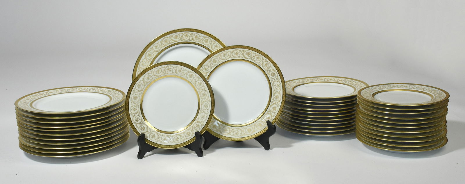 Limoges UNIC 12 Rue de Paradis Paris china set (1 of 3)