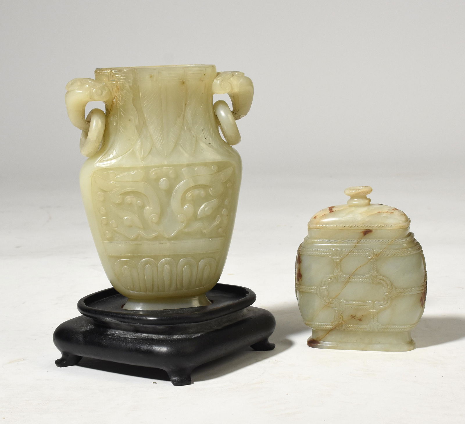 Two carved jade vessels (1 of 7)