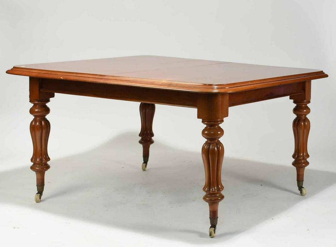 Mid- 19th C. English Mahogany Dining Table (1 of 7)