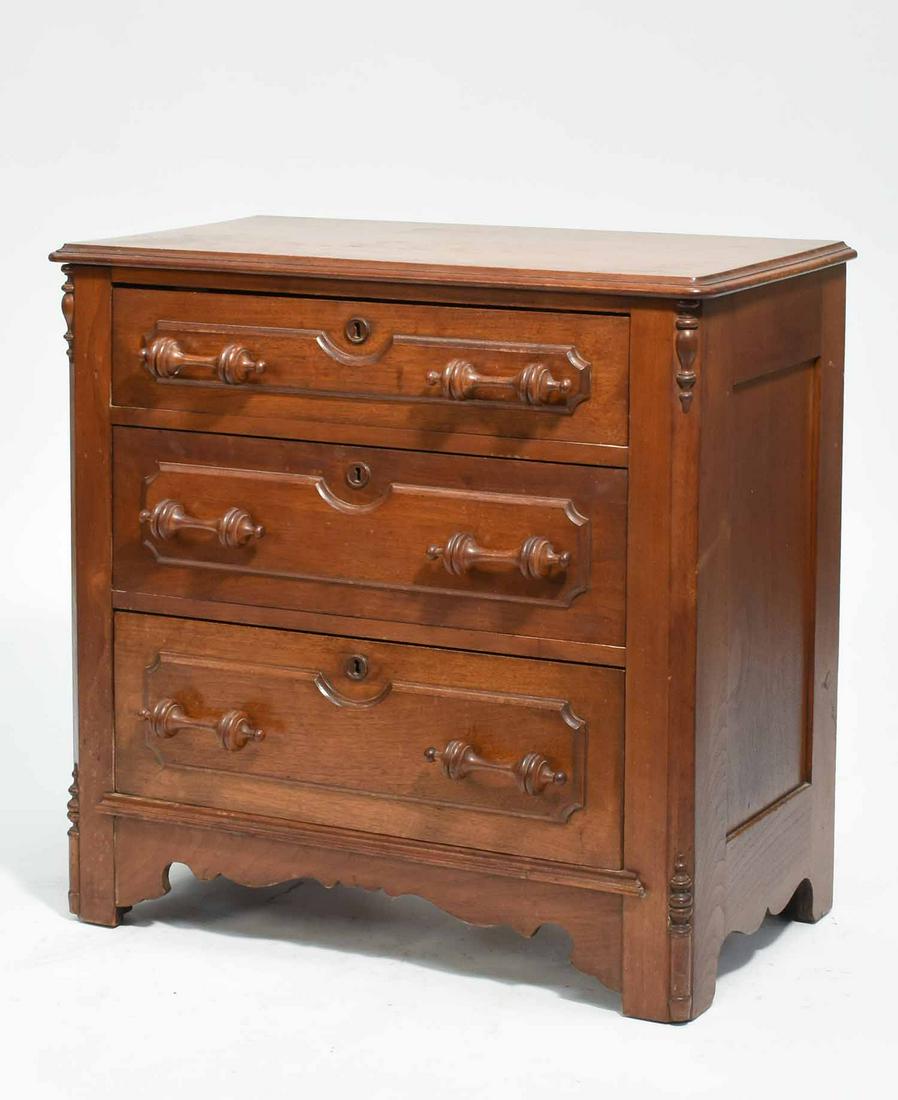 Victorian Walnut Diminutive Chest. (1 of 4)