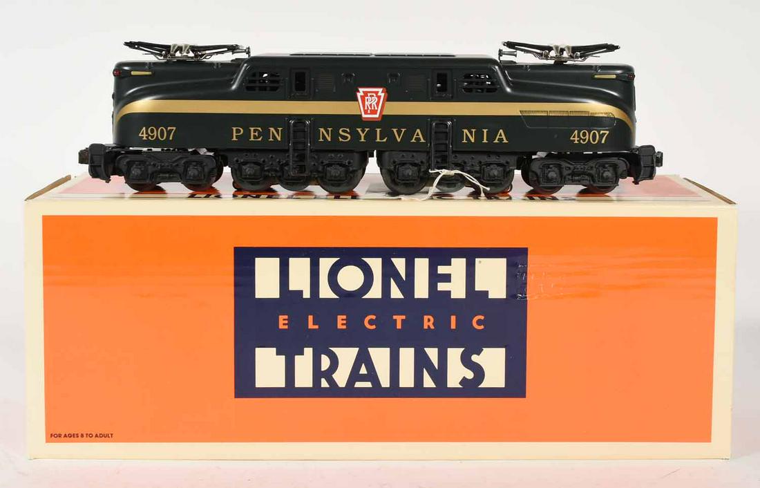 Lionel 18313 PRR GG-1 Electric Locomotive: Lionel 18313 PRR GG-1 Electric Locomotive, original box