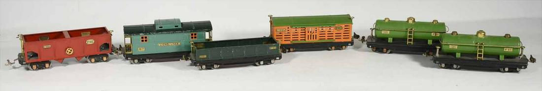 Lionel 800 series Prewar freights: Lionel 800 series Prewar freights (2) 818 Tank, 816 Hopper, 813 Stock, 812 Gondola, 817 Caboose