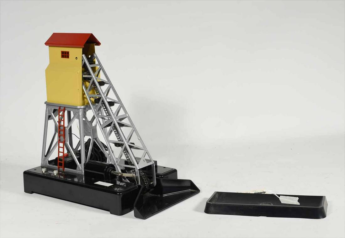 Lionel No. 97 Coal Elevator: Lionel No. 97 Coal Elevator, modern era, with control and coal tray