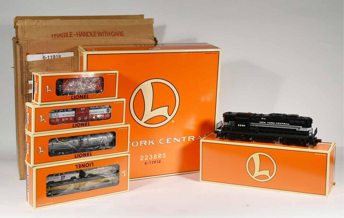 Lionel 11914 NYC GP-9 Freight Set 2238 RS: Lionel 11914 NYC GP-9 Freight Set 2238 RS
