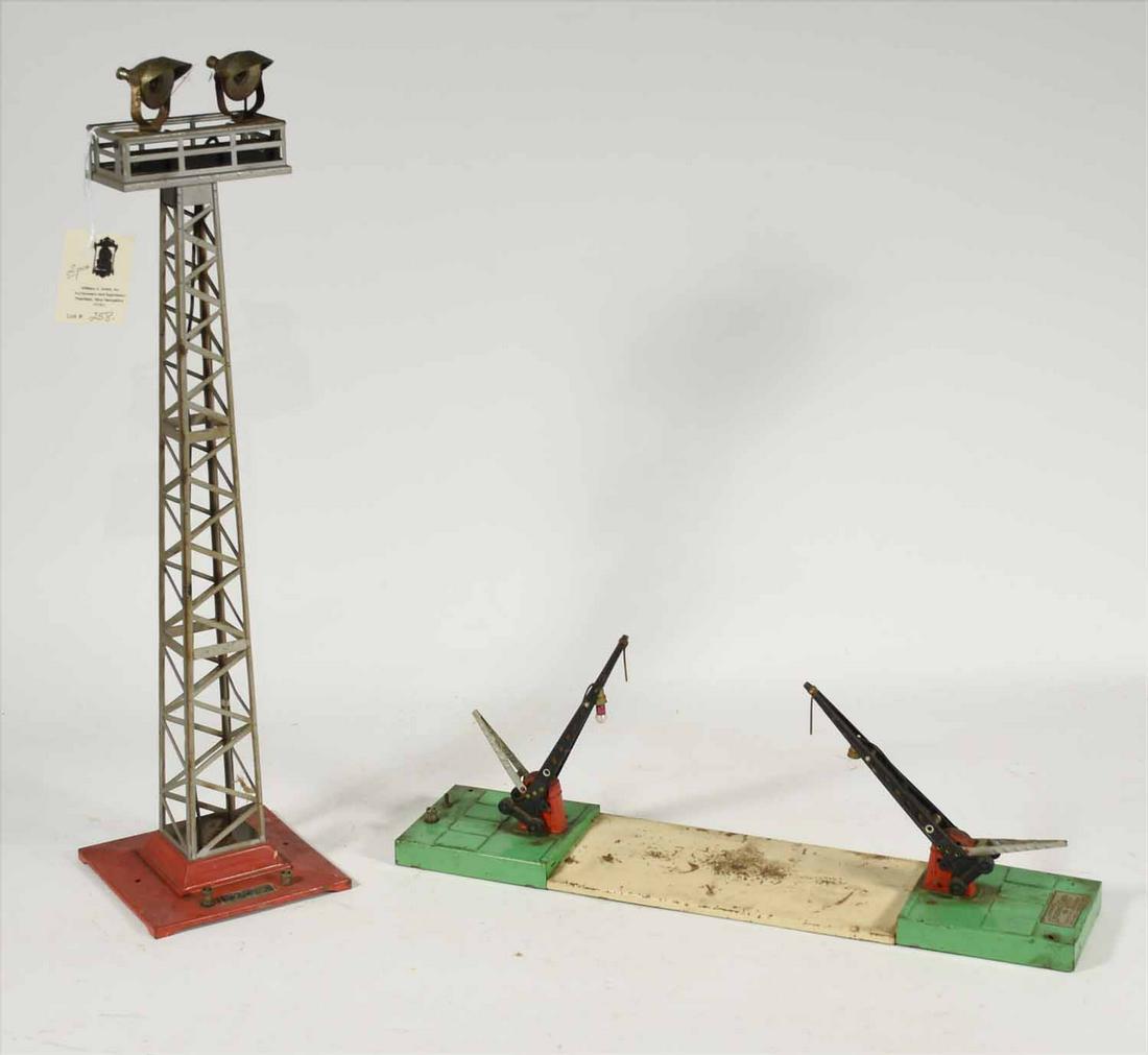Lionel Accessories: Lionel Accessories, No. 92 Floodlight Tower, #47 Crossing Gate
