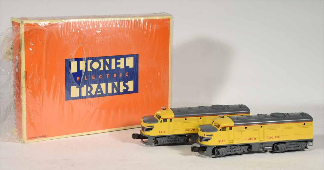 Lionel 18119 Union Pacific Alco AA Diesel Locomotives: Lionel 18119 Union Pacific Alco AA Diesel Locomotives, original boxes